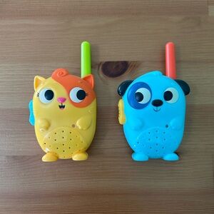 Lolo & Woofer Kids Walkie Talkie Set B Toys 100-Foot Range